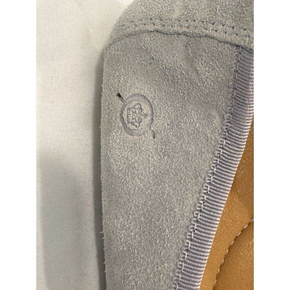 Born Suede Leather Grey Ballet Flats Size 6 EUC w/ Bow Classy and Comfortable - Picture 4 of 8